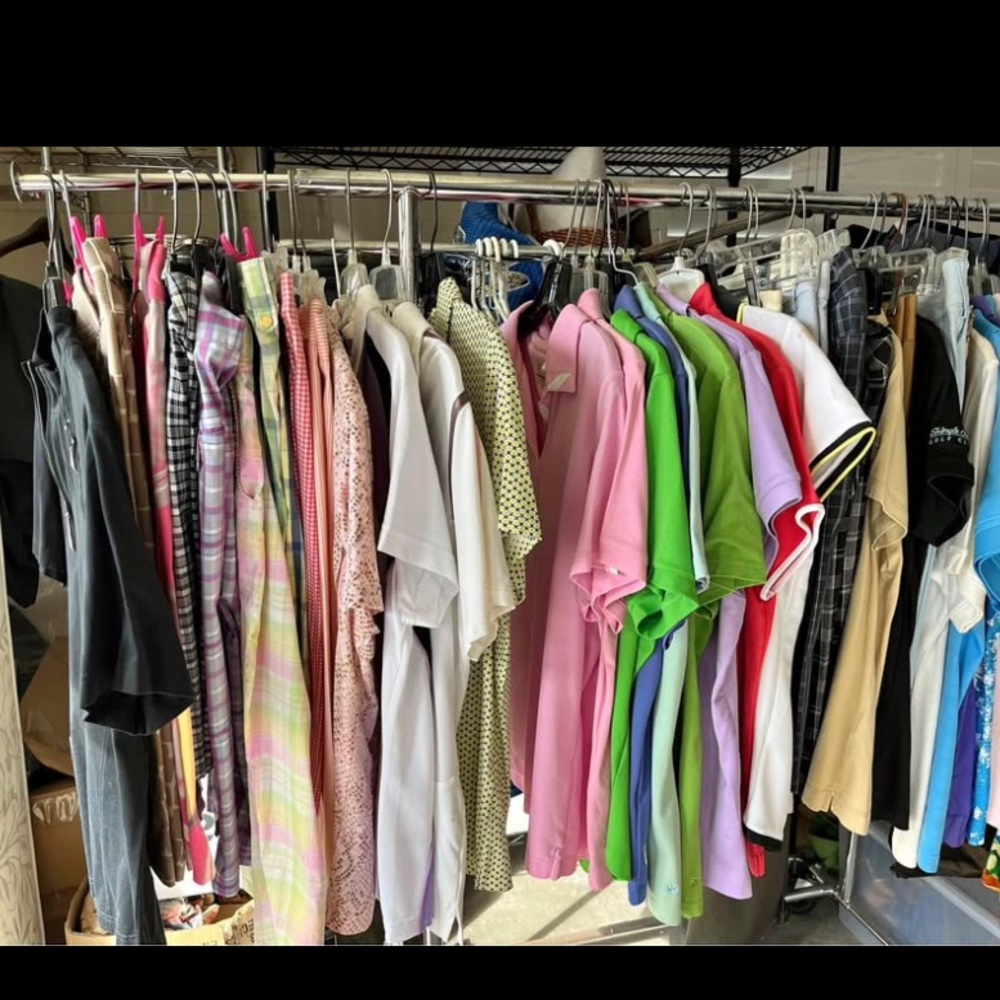 35 pieces of ladies golf clothes